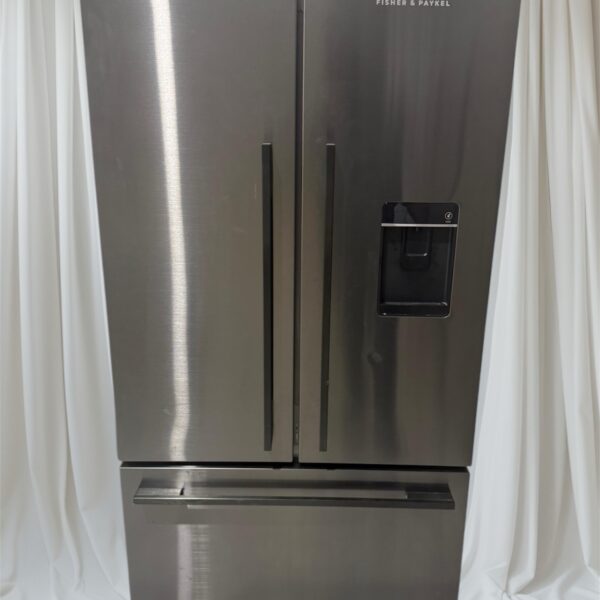 FISHER AND PAYKEL 487 LITRES FRENCH DOOR FRIDGE