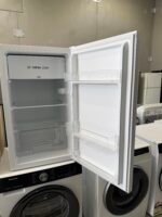 HISENSE 125 LITRES BAR FRIDGE FOR SALE - Image 3