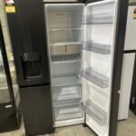 Hisense  632L Side by Side Refrigerator – Water & Ice – Black HRSBS633BW - Image 3