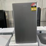 Hisense 124 Litres Bar Fridge - Silver Factory second .