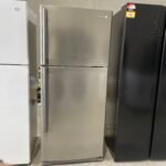 Samsung 434L Top Mount Fridge
Silver | Excellent Condition / Refurbished