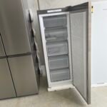 ChiQ 166L Hybrid Vertical Frost Free Freezer - Silver . - Image 3