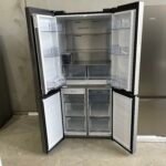 Hisense 483 Litres Quad Door Factory Second Fridge Freezer Water&Ice . - Image 2