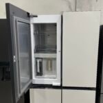 Samsung 648L 7000 Series French Door Fridge with Internal Beverage Showcase - Image 2
