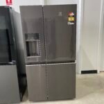 Electrolux 609L UltimateTaste 900 French Door Fridge with Ice & Water Dispenser - Dark Stainless Steel / Refurbished - Image 6