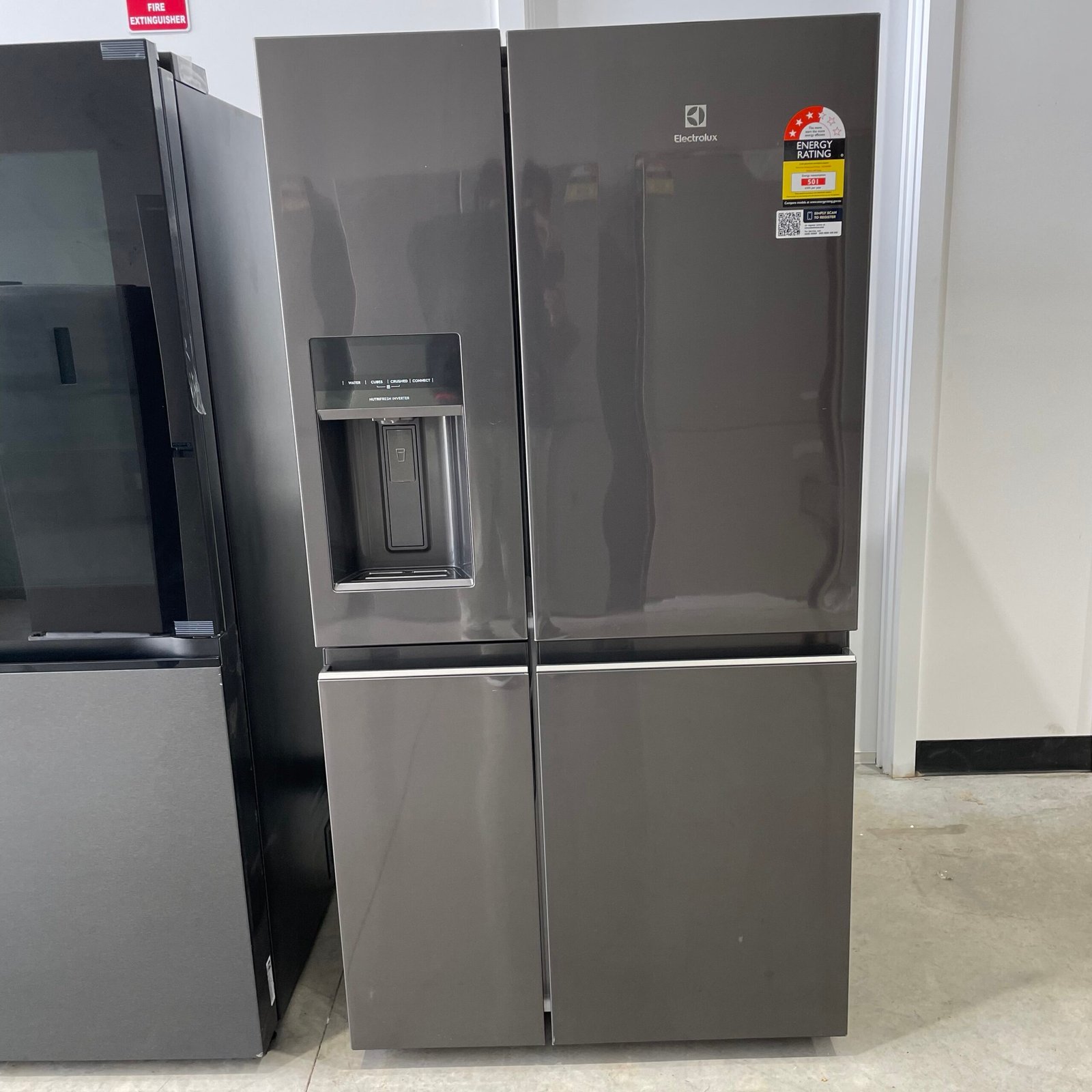 テブール Electrolux 609L UltimateTaste 900 French Door Fridge with Ice