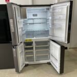 Electrolux 609L UltimateTaste 900 French Door Fridge with Ice & Water Dispenser - Dark Stainless Steel / Refurbished - Image 3