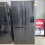 Fisher & Paykel 538L Quad Door Fridge
Plumbed Ice & Water • Black Stainless Steel