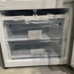 Hisense 503L Bottom Mount Fridge – Frost Free
Modern Design • Energy Efficient Cooling - Image 4