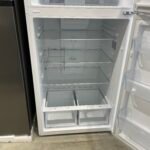 CHiQ 515L Top Mount Fridge | Frost Free white Steel Refrigerator Refurbished - Image 4