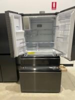 Westinghouse 609L French Door Fridge Freezer with Ice & Water Dispenser – Dark Stainless Steel | Factory Second - Image 2
