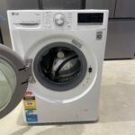 Lg 7.5 kg Front Loader washing machine - Image 2