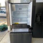Electrolux 609L French Door Fridge Freezer – Dark Stainless Steel / Refurbished - Image 3