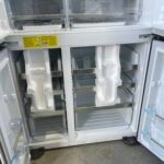 Westinghouse 609L Quad Door French Door Refrigerator – Matte Black - Image 4