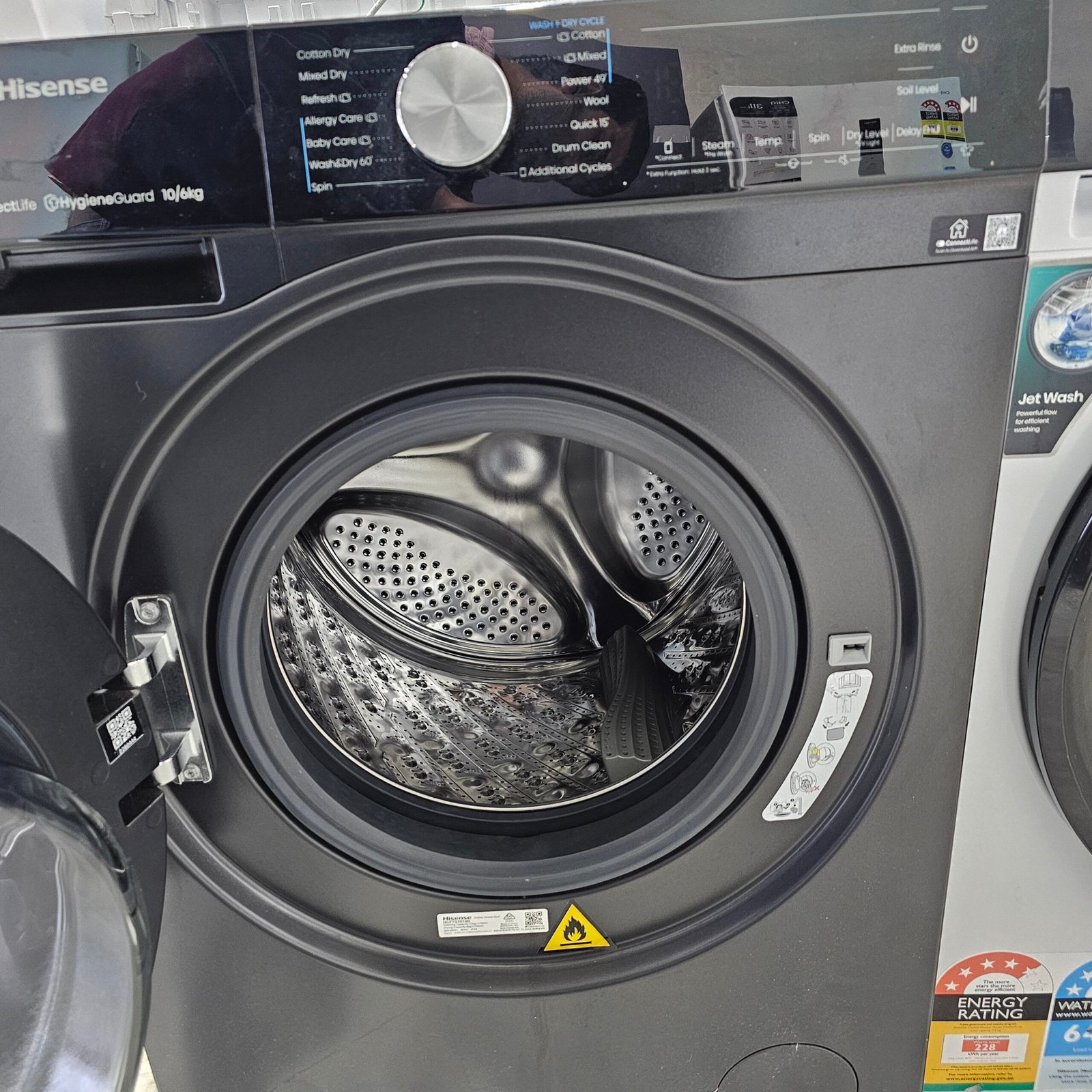 Hisense 10kg Front Load Washing Machine HCF7S1014BX – Series 7, Steam, UV Hygiene & Wi-Fi | Refurbished - Image 3