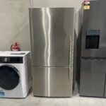 Fisher and Paykel 519 litres Fridge Freezer