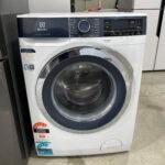 Electrolux EWF1042BDWA 10kg Front Load Washing Machine | SensorWash | UltraMix | Refurbished | 6 Month Warranty - Image 4