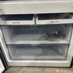 Hisense 500L PureFlat Bottom Mount Fridge with Non-Plumbed Water Dispenser - Dark Stainless Steel - Image 5