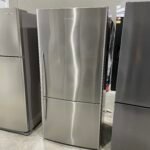 Fisher and Paykel 519 litres Fridge Freezer