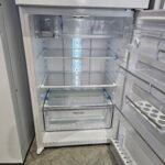 Westinghouse 503L Top Mount Fridge – White Refurbished / 6 months warranty - Image 2