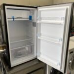CHiQ CRSR090DB1 90L Retro Bar Fridge – Black | Factory Second | 12 Month Warranty - Image 3