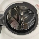 CHiQ WFL85SW1 8.5kg Front Load Washing Machine – White | Factory Second | 1 Year Warranty - Image 3